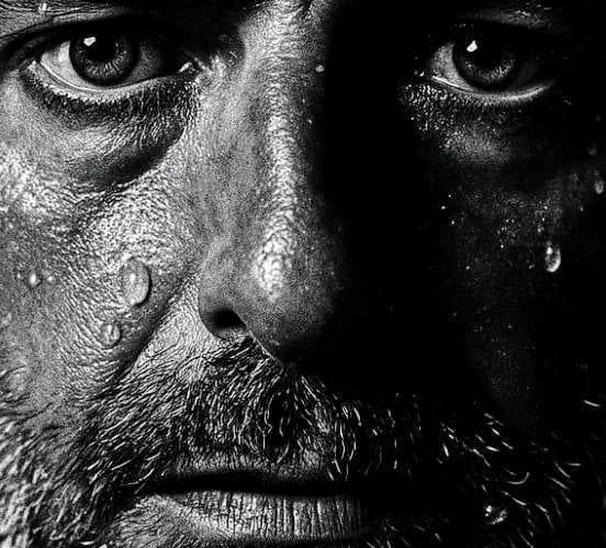 Expertise in the Field: Meticulous Asset Inspection. Metallurgical consultant conducting in-situ inspection for industrial asset integrity.